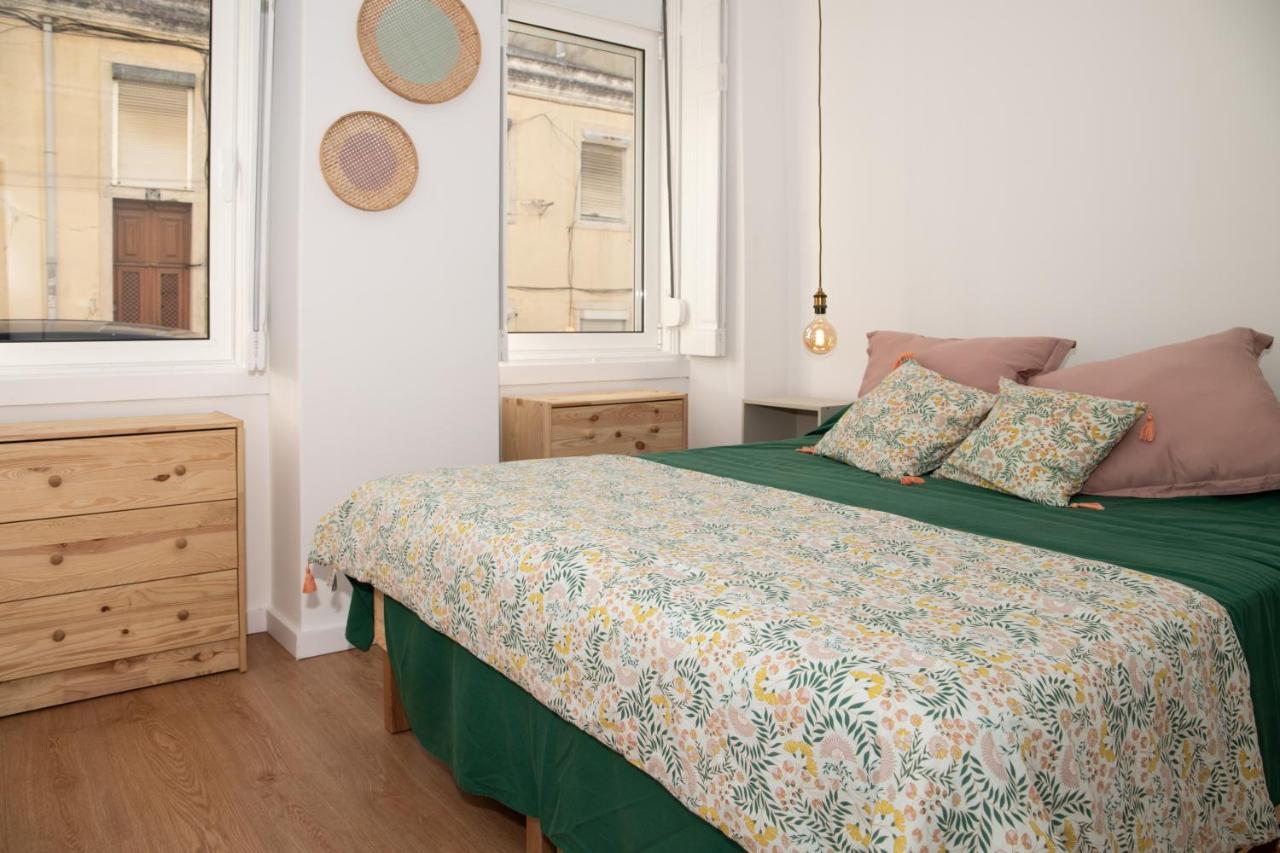 Charming 1 Bedroom Apartment W/ Terrace Near Belem Lisboa Екстериор снимка
